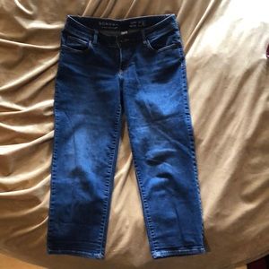 Women’s Sonoma capris size 2